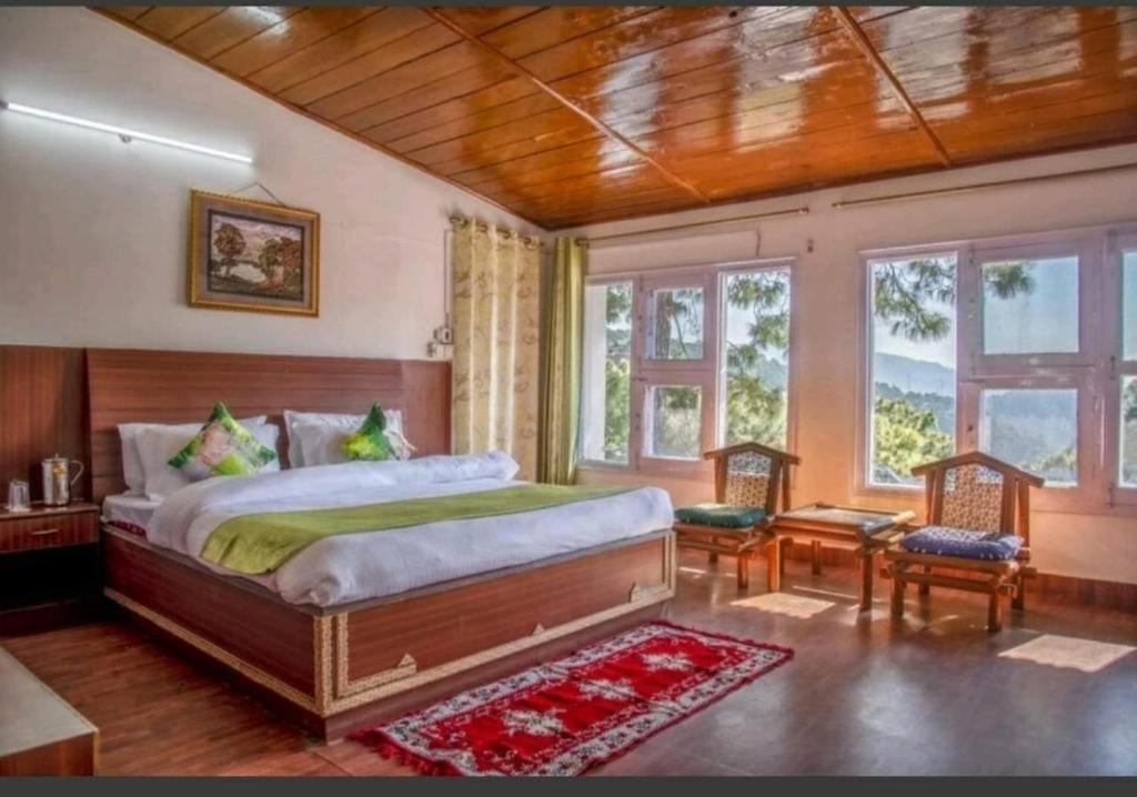 5 Bedrooms By Humble Stay カソーリ エクステリア 写真